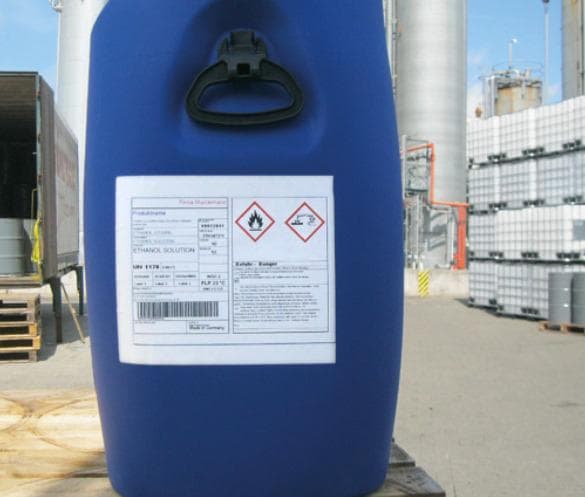 Chemical drum label with regulatory compliance